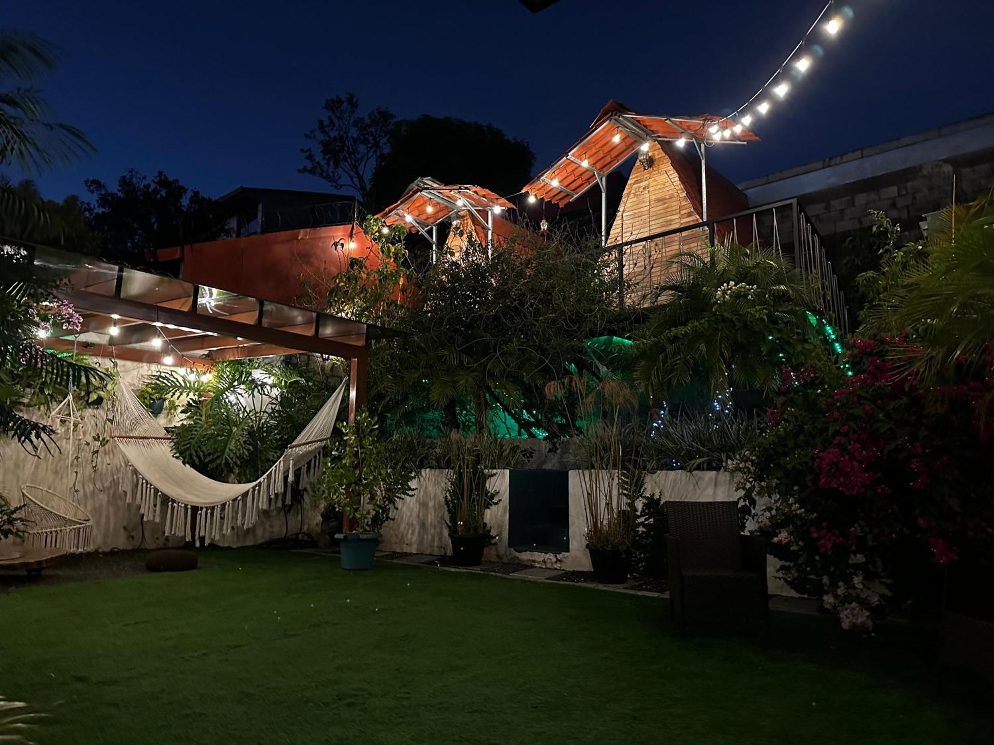 Homestay Airport Traveler's Home. Alajuela